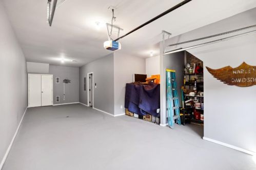 1348 Fernwood Cir, Atlanta GA  30319-3408 exterior