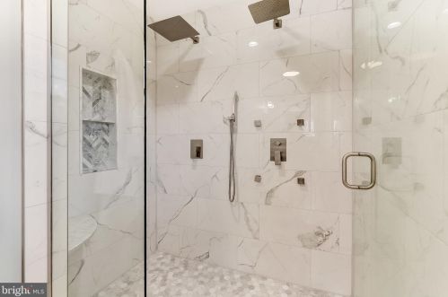 17 Ashcroft Ct, Arnold MD 21012-2406 exterior