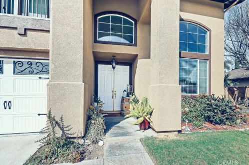 11587 Springwood Ct, Riverside, CA 92505-5116