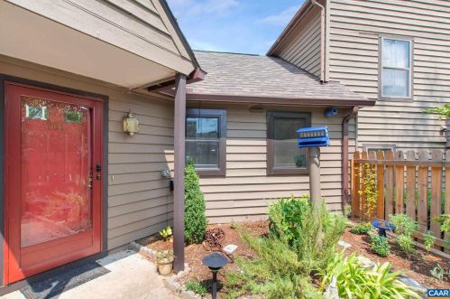 761 Exton Ct, Charlottesville, VA 22901-3181