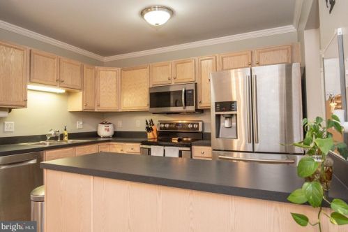 600 Fox Ridge Ln, Lebanon PA 17042-7692 exterior