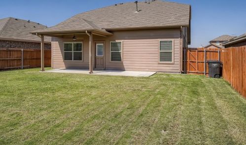 5009 Grayson Rdg Dr, Fort Worth TX  76179 exterior