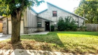 1808 Terryton Dr, Norman, OK 73071-1040