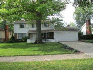 1234 Fahlander Dr, Columbus, OH 43229-5104