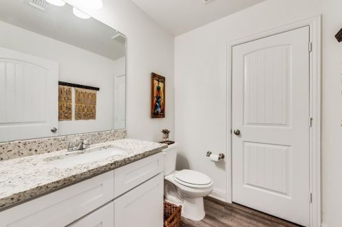 9213 Coral Ln, Fort Worth TX  76140-5653 exterior