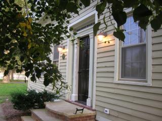 3205 Chatham Ave, Cleveland OH  44113-3929 exterior