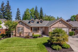 4784 Gibson Ave, Fresno, CA 93722-3270