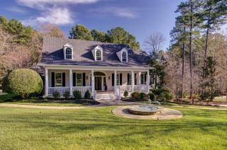 4704 Sharpstone Ln, Raleigh, NC 27615-1680
