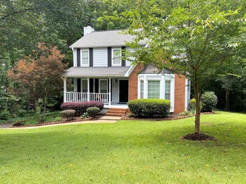 254 Martin Ridge Dr, Marietta, GA 30064-2616