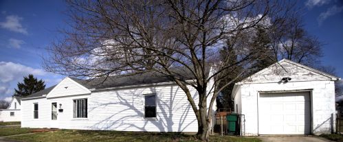 1506 Beacon St, Springfield, OH 45505-3913