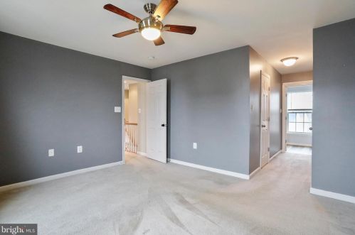 399 Lord Fairfax St, Charles Town WV  25414-2609 exterior