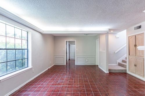 808 Clarissa Pl, Garland TX 75040-5943 exterior