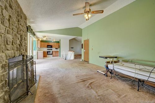 21666 Powers Pl, Aurora CO 80015-3372 exterior