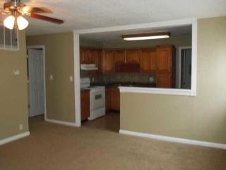 8104 49th St, Indianapolis IN  46226-2015 exterior