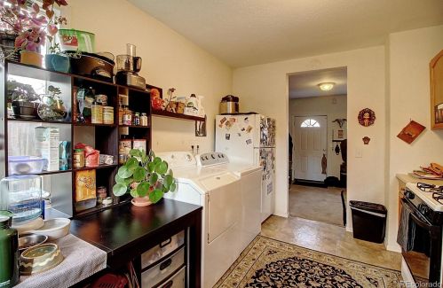 1912 47 Ave, Denver CO 80239-2910 exterior