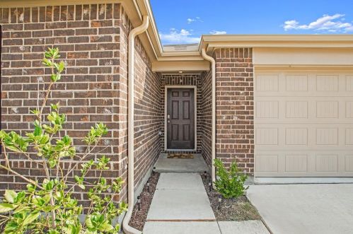 6112 Misty Breeze Dr, Fort Worth TX  76179-5343 exterior