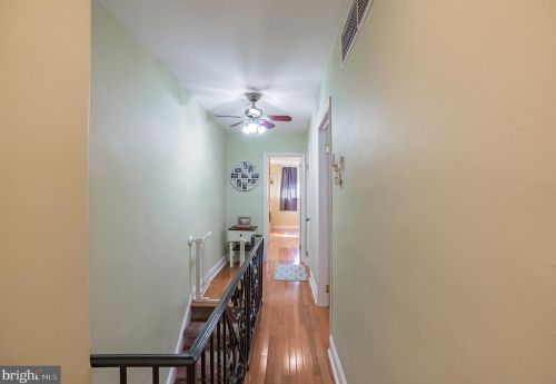 2341 10th St, Philadelphia PA 19133-1512 exterior