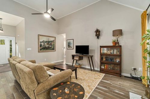 425 Streamview Ln, Stockbridge GA  30281-6030 exterior