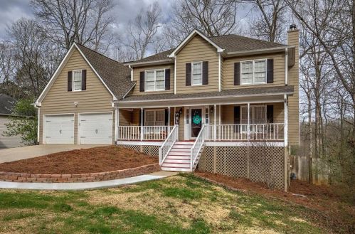 147 Lakeside Dr, Hiram, GA 30141-4420