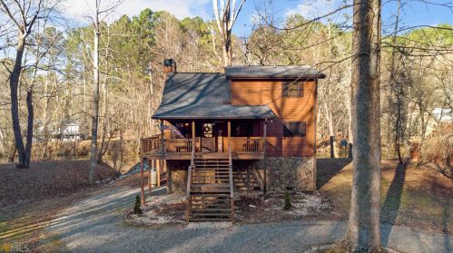 46 Floral Ct, Ellijay, GA 30540-9618