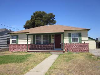 349 Paloma Ave, Salinas, CA 93905-3033