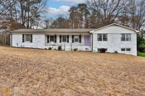 2991 Blackberry Ln, Marietta, GA 30068-2310