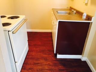 1819 Garfield Rd, Cleveland OH  44112-4558 exterior