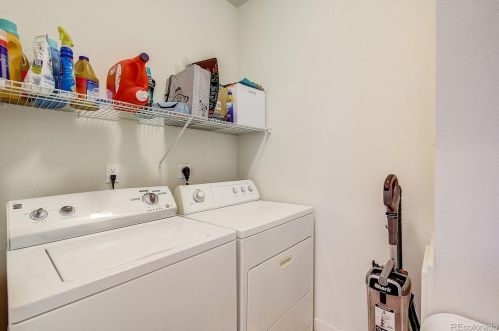 8849 55th Ave, Denver CO  80238 exterior