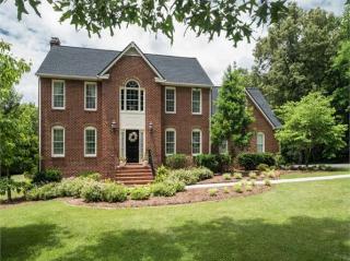 102 Stirling Ct, Forest, VA 24551-2331