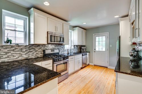 2218 Osborn Dr, Silver Spring MD 20910-1323 exterior