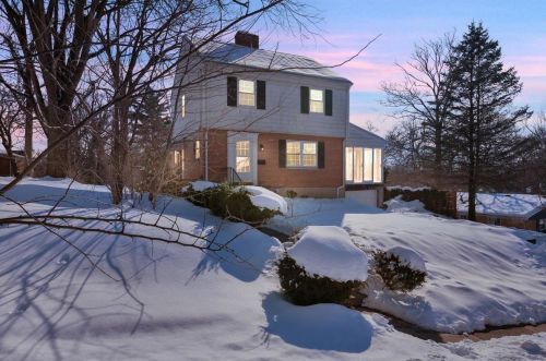 6023 Cambridge Ave, Cincinnati, OH 45230-1716