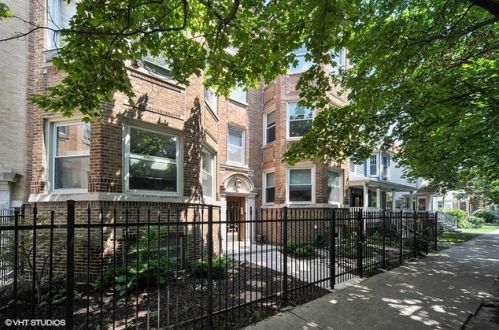 2174 Giddings St, Chicago, IL 60625-1424