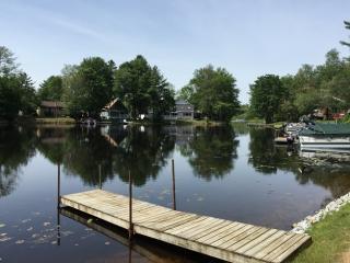 36 Tucker Shore Rd, Belmont, NH 03220-3444