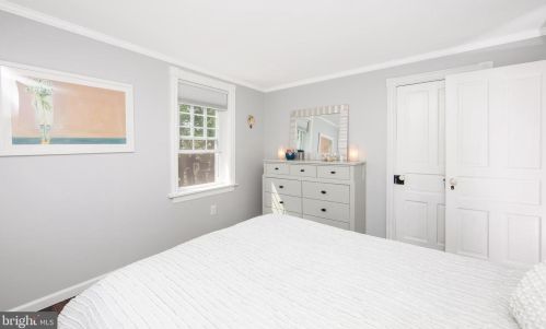 124 Fowler Ave, Haddonfield NJ  08033-1337 exterior