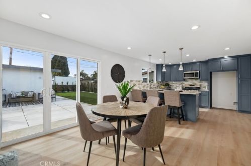 15374 Midcrest Dr, Whittier CA  90604-2336 exterior