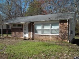 147 Beaumont St, Martin, TN 38237-2901