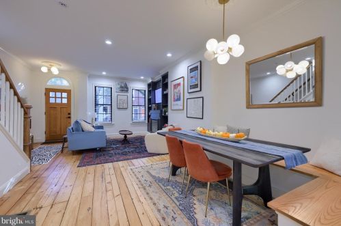 330 Mary St, Lancaster PA  17603-3328 exterior