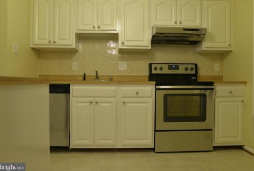 3210 Foothill St, Woodbridge VA  22192-1405 exterior