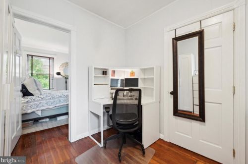 1013 Greenwich St, Philadelphia PA  19147-6320 exterior