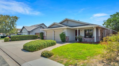 1584 Northgate Dr, Manteca, CA 95336-6247