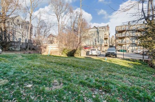 2616 Hackberry St, Cincinnati OH  45206-2121 exterior