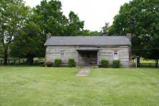 1996 Bodenham Rd, Pulaski, TN