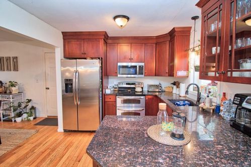 29 Boston St, Torrington CT  06790-4024 exterior