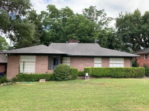 6972 Bob O Link Dr, Dallas TX  75214-3236 exterior