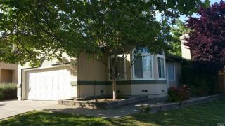 449 Bald Eagle Dr, Vacaville, CA 95688-1019