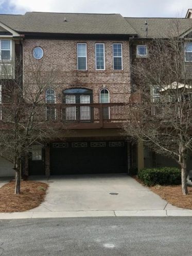 15 High Top Rd, Atlanta GA  30328-5929 exterior