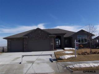 18812 Lamont St, Omaha, NE 68130-6094