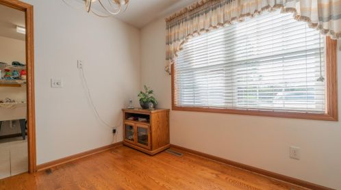 990 Stillwater Pkwy, Crown Point IN  46307-5081 exterior