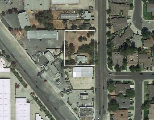 8723 Davis Rd, Stockton, CA 95209-1805