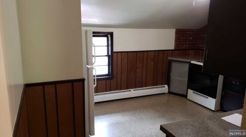 31 Lake St, Paterson NJ  07501-1516 exterior